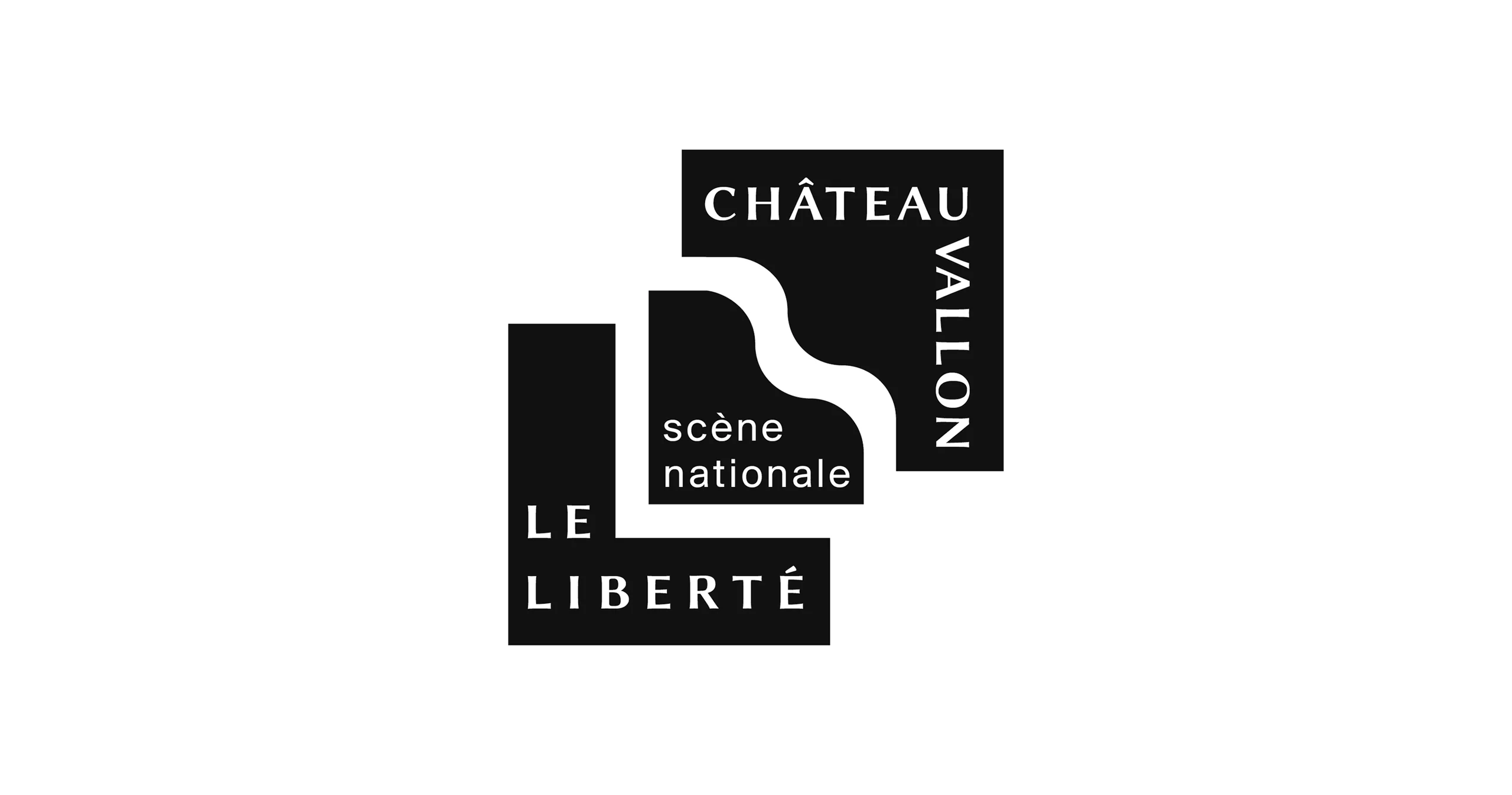 Logotype de la Scène Nationale Châteauvallon-Liberté, la forme centrale contenant les mots "scène nationale" est formée par l'union des deux formes associées à Chateauvallon et au Liberté