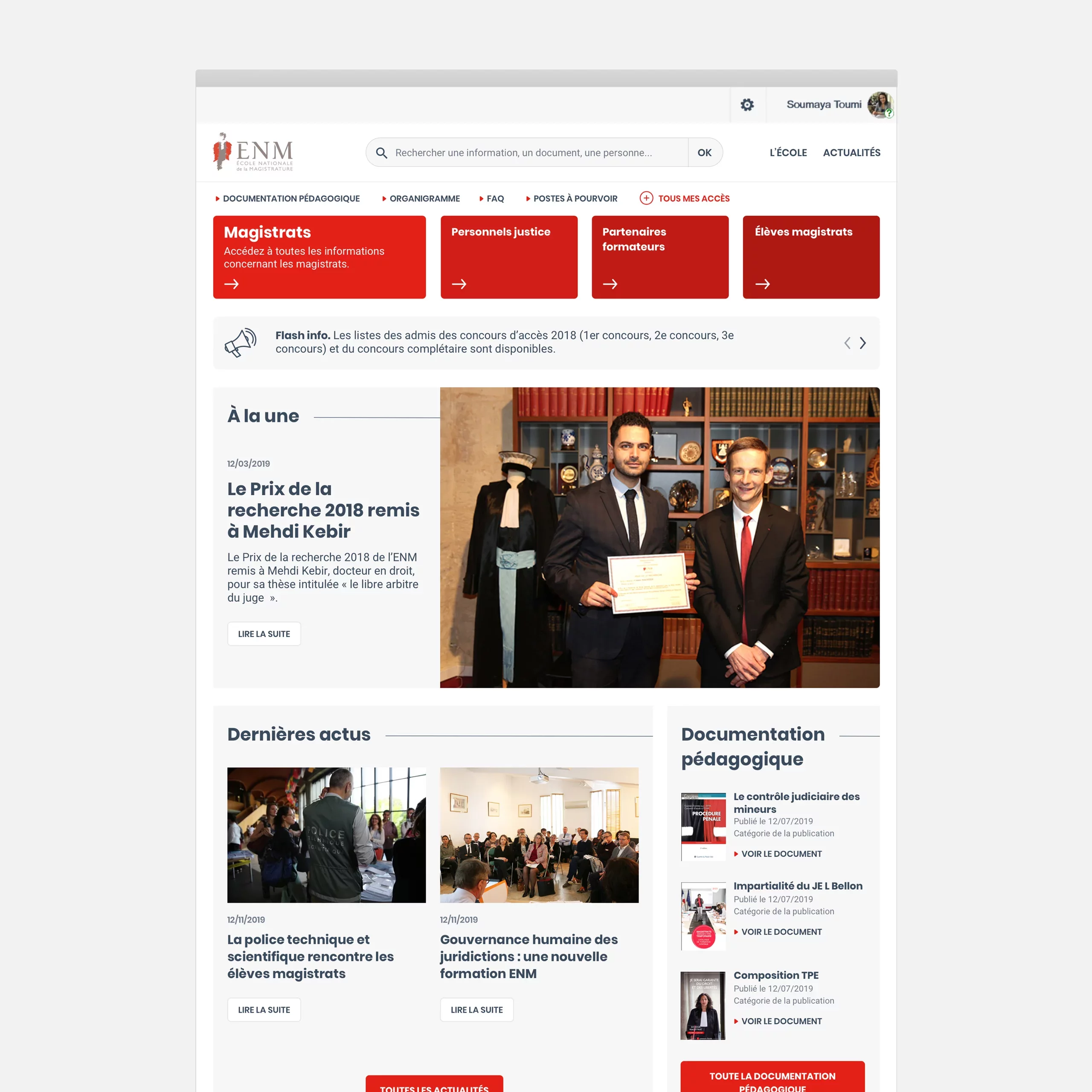 Design de la page d'accueil de l'intranet, composé d'accès directs, d'actualités et de documentations pédagogiques