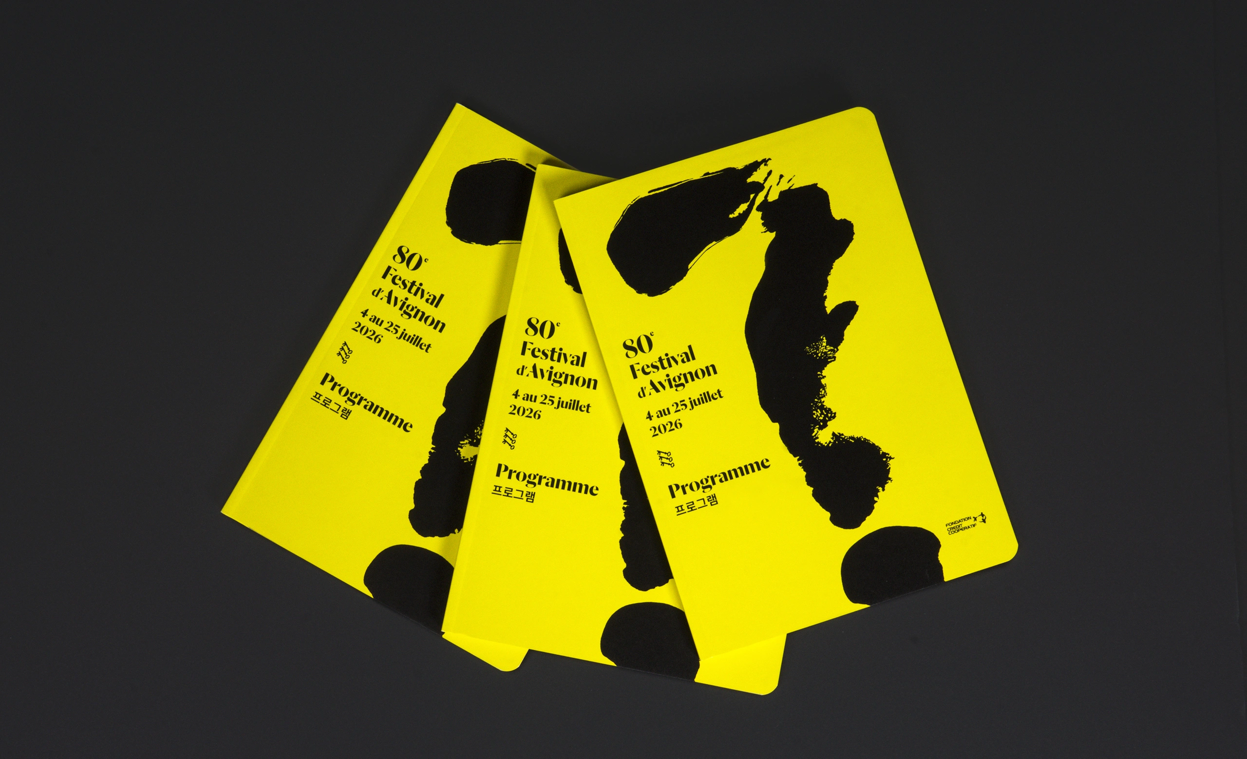 Couverture du programme du Festival d'Avignon 2026