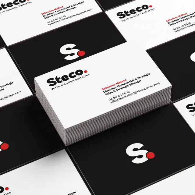 Design graphique des cartes de visites pour Steco - votre solution batteries